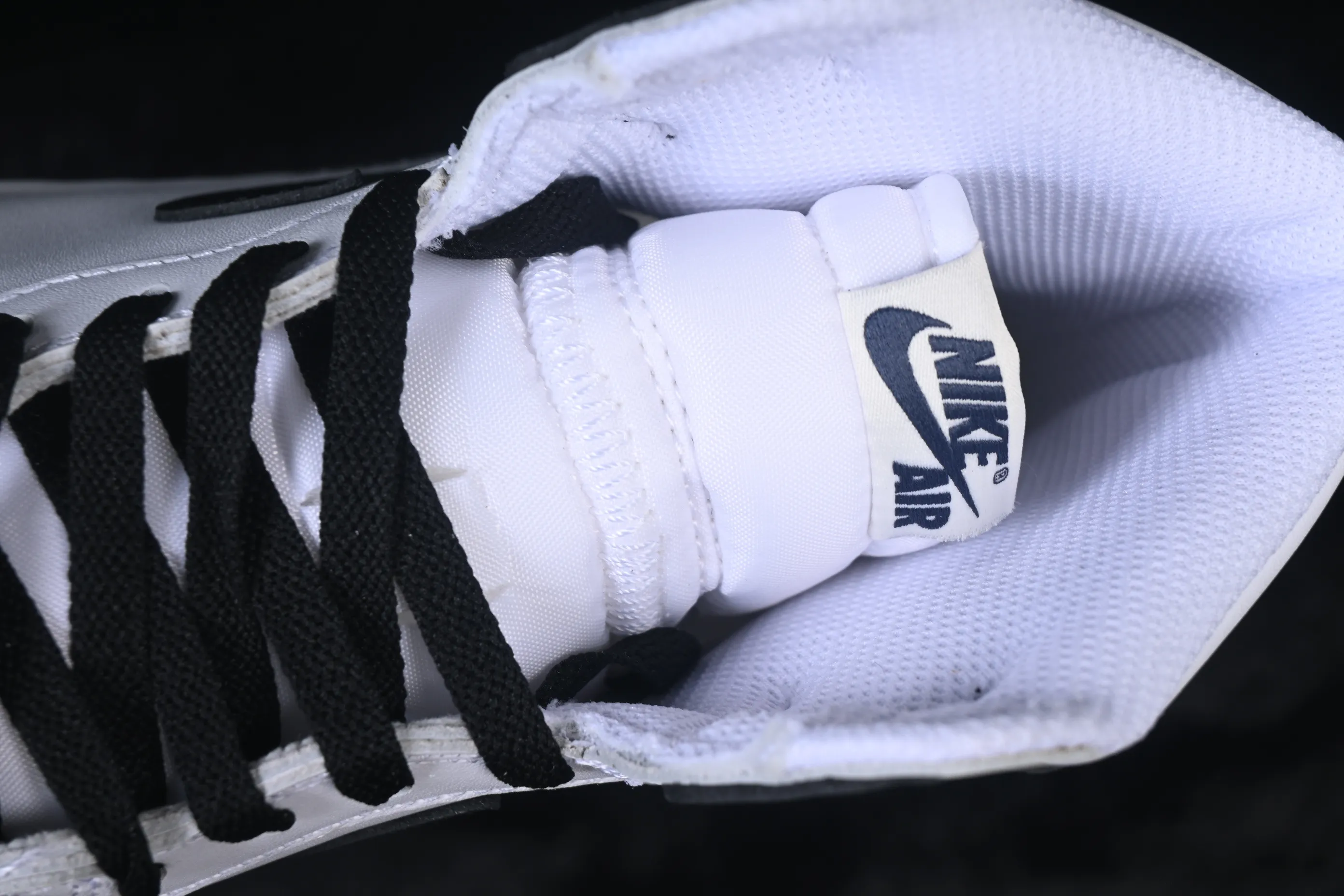 All categories Air Jordan Jordan series basketball shoes Air Jordan 1 High Fragment Design x Union x Air Jordan 1 Hi Joe 1 Fujiwara Hirota Lightning high-top basketball shoes II7282-100